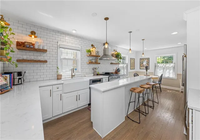 Photo 3 of Sale Pending at 2449 W Washington St, Allentown, PA 18104 | MLS# 780188 | Listing updated on 2026-07-21