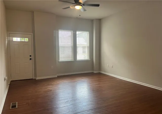 Photo 4 of Sale Pending at 703 Dakotah St, Bethlehem, PA 18015 | MLS# 780246 | Listing updated on 2026-07-13