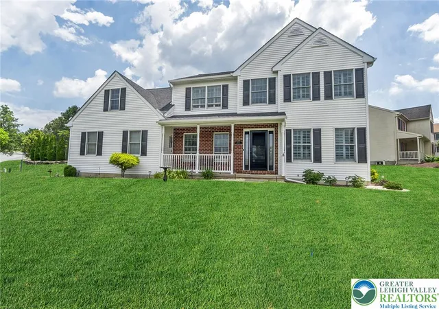 4th image of 1252 Winter Ln, Easton, PA 18040 | MLS# 779896