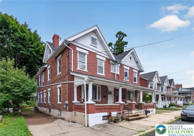 2nd image of 425 Ridge St, Emmaus Boro, PA 18049 | MLS# 780187