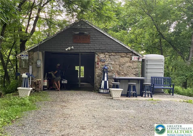 5th image of 395 Mickley Rd, Whitehall, PA 18052 | MLS# 780325