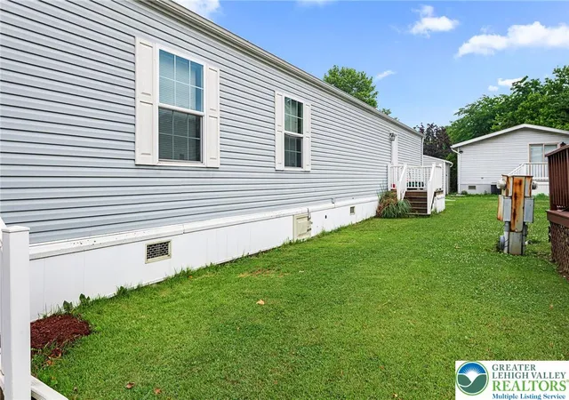 Homes for sale in Allen Twp, PA | 226 Greenbriar Dr S, Allen Twp, PA 18014 | MLS# 780333