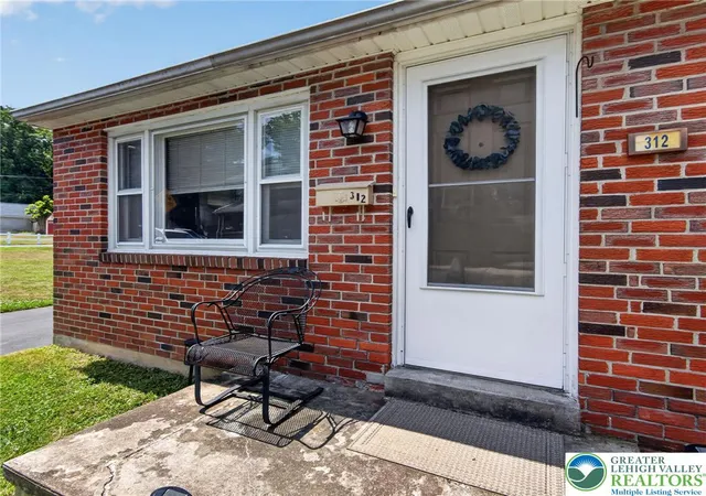 2nd image of 312 S 12th St, Emmaus Boro, PA 18049 | MLS# 780196
