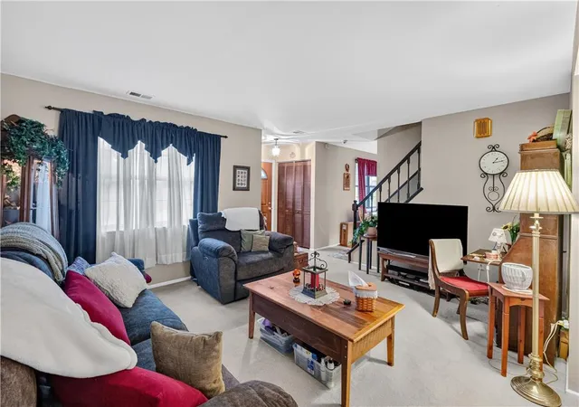 Homes for sale in South Whitehall Twp, PA | 1939 Latta Street, South Whitehall Twp, PA 18104 | MLS# 780344