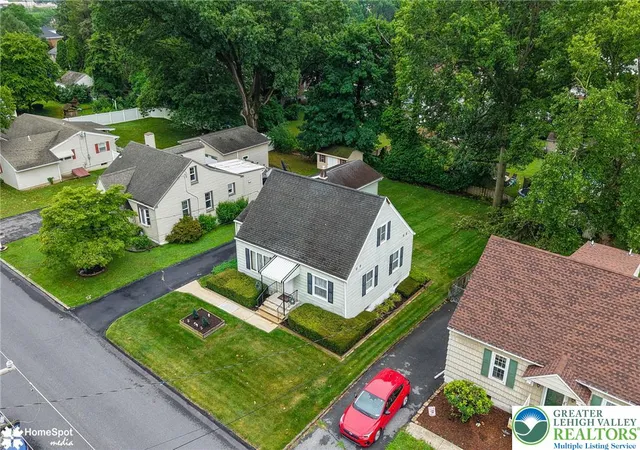 Photo 3 of Sale Pending at 2710 Liberty St, Easton, PA 18045 | MLS# 780319 | Listing updated on 2026-07-20