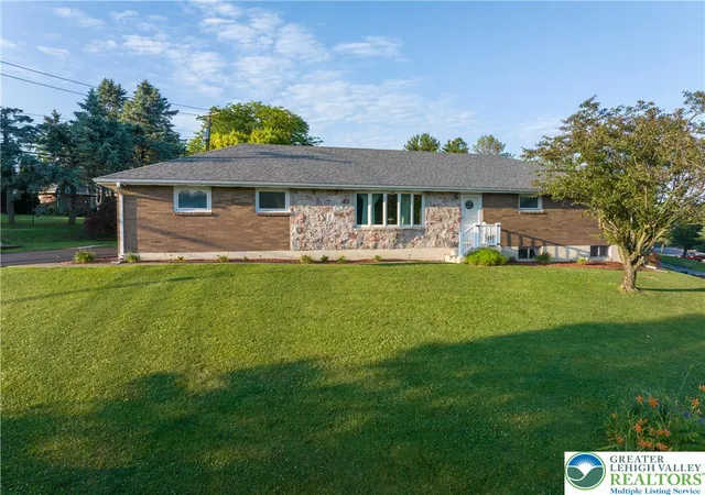 2nd image of 3629 Municipal Dr, Whitehall, PA 18052 | MLS# 779837
