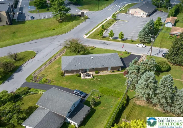 42nd image of 3629 Municipal Dr, Whitehall, PA 18052 | MLS# 779837