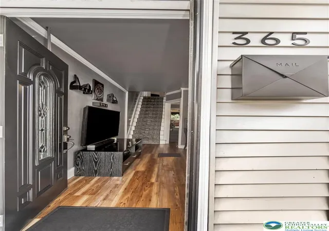 4th image of 365 Rock St, Easton, PA 18042 | MLS# 780165
