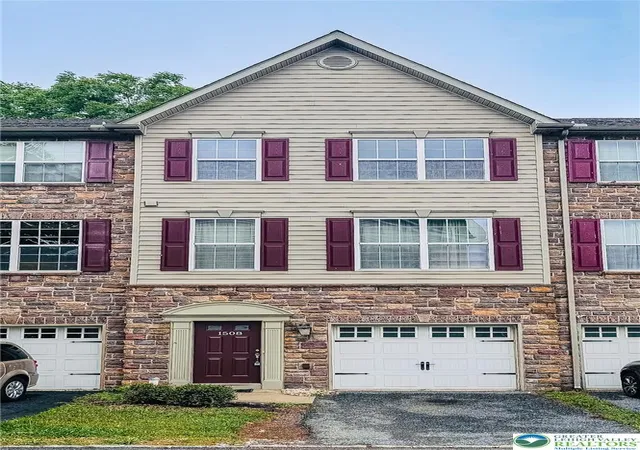 Photo 1 of Sale Pending at 1508 Brookstone Pl, Hellertown, PA 18055 | MLS# 780334 | Listing updated on 2026-08-27