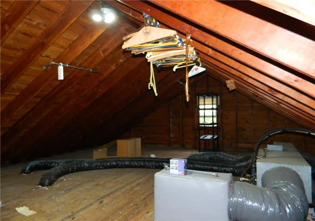 Photo 29 of Single family home for sale at 2130 Huntington St, Bethlehem, PA 18017 | MLS# 780365 | Listing updated on 2026-08-03