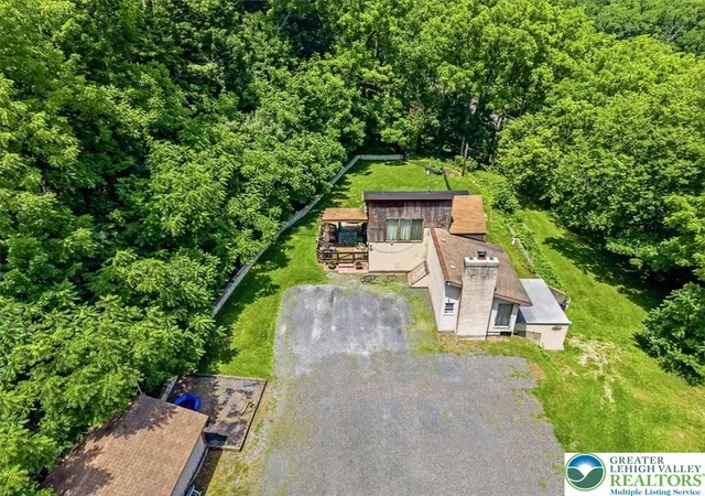 4th image of 5340 2Nd St, Whitehall, PA 18052 | MLS# 780328