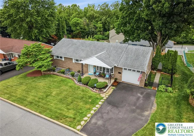 Photo 3 of Sale Pending at 3132 S 6th Avenue, Whitehall, PA 18052 | MLS# 780269 | Listing updated on 2026-07-13