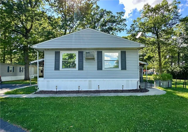 Photo 27 of Sale Pending at 381 Red Oak Ln, Bath, PA 18014 | MLS# 780212 | Listing updated on 2026-08-28