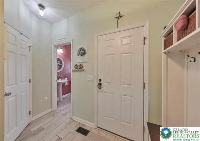 5th image of 4277 Beech Dr, Lower Nazareth Twp, PA 18064 | MLS# 780401