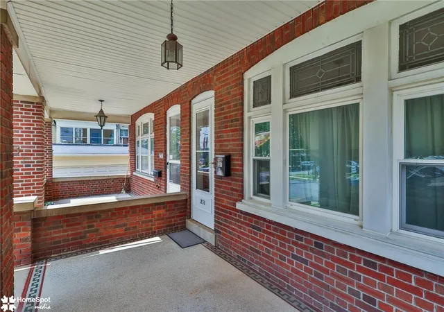 Homes for sale in Allentown City, PA | 231 N 19Th St, Allentown City, PA 18104 | MLS# 780336
