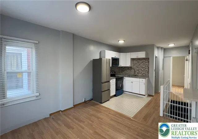 Photo 5 of Single family home for sale at 1603 Tilghman St, Allentown, PA 18102 | MLS# 778060 | Listing updated on 2026-07-27