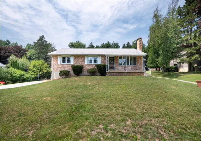 Homes for sale in Bethlehem, PA | 735 Gottwald Dr, Bethlehem, PA 18015 | MLS# 780310