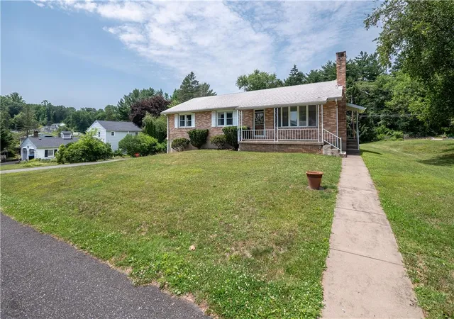Homes for sale in Bethlehem, PA | 735 Gottwald Dr, Bethlehem, PA 18015 | MLS# 780310