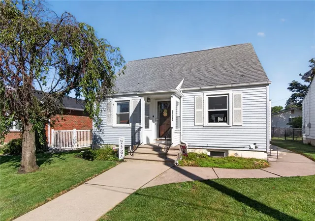 Homes for sale in Bethlehem City, PA | 1533 Englewood St, Bethlehem City, PA 18017 | MLS# 780162