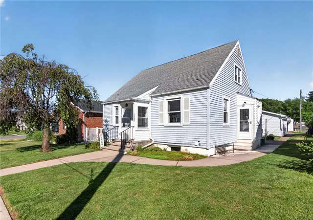 Homes for sale in Bethlehem City, PA | 1533 Englewood St, Bethlehem City, PA 18017 | MLS# 780162