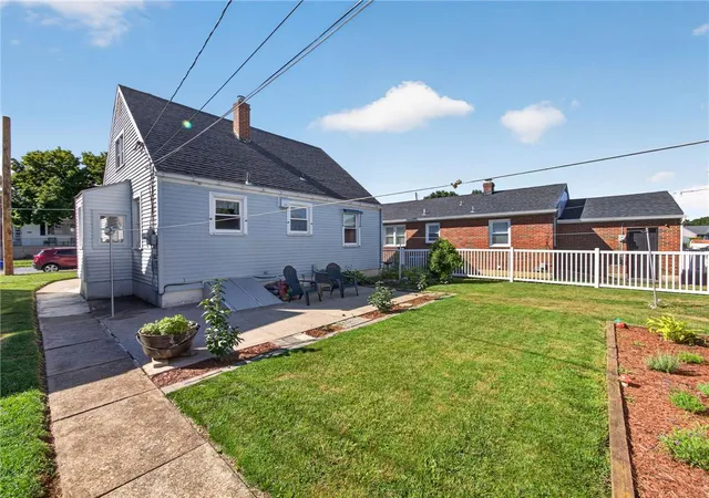 Homes for sale in Bethlehem City, PA | 1533 Englewood St, Bethlehem City, PA 18017 | MLS# 780162