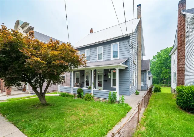 2nd image of 156 W Central Ave, East Bangor Boro, PA 18013 | MLS# 780132