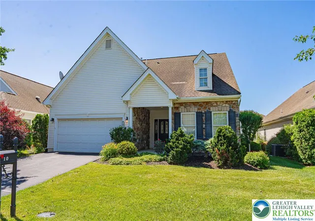 1st image of 9 Devonshire Dr, Easton, PA 18045 | MLS# 777662