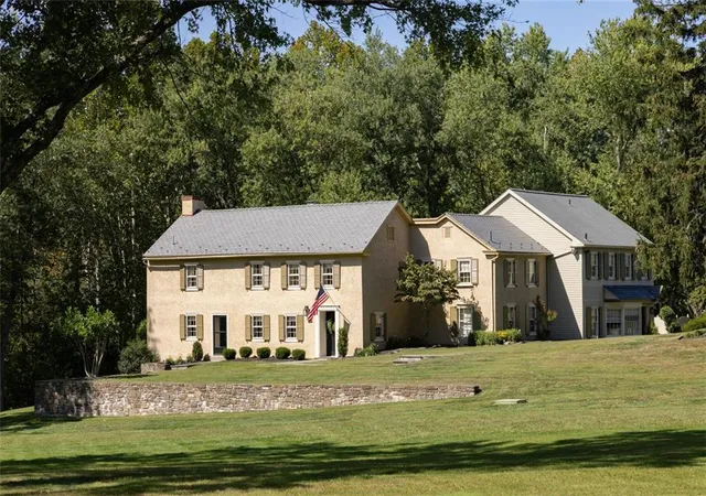 2nd image of 144 Creek Rd, Chalfont, PA 18914 | MLS# 780375