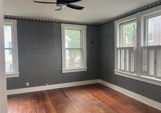 Homes for sale in Nazareth Boro, PA | 18 W Center St, Nazareth Boro, PA 18064 | MLS# 780464