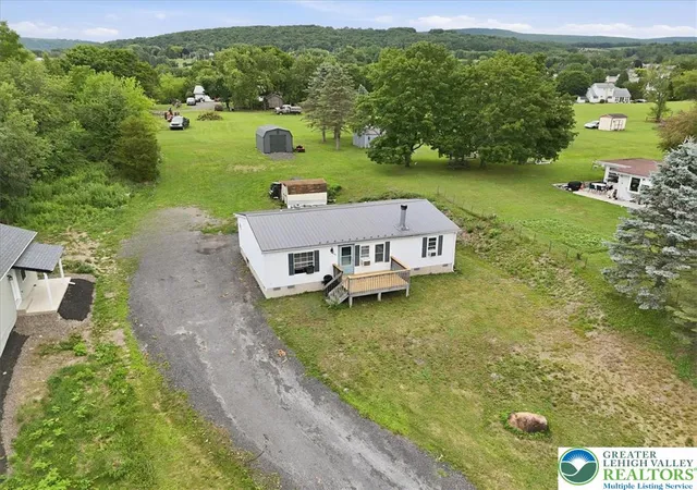 Photo 3 of Sale Pending at 634 Main Rd, Lehighton, PA 18235 | MLS# 780463 | Listing updated on 2026-07-18