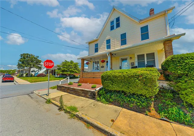 2nd image of 3121 N Hobson St, Whitehall, PA 18052 | MLS# 780394