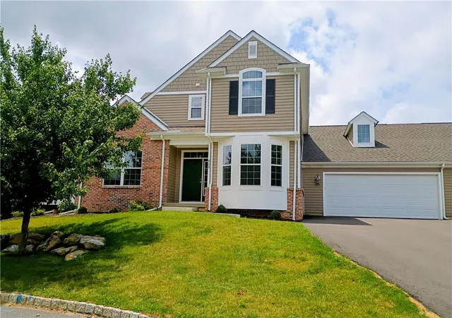 2nd image of 868 Veneto Ct, Easton, PA 18040 | MLS# 780414