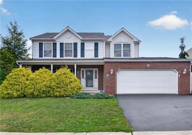 Homes for sale in Milford Twp, PA | 2119 Barley Dr, Milford Twp, PA 18951 | MLS# 779903