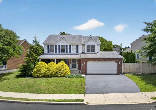Homes for sale in Milford Twp, PA | 2119 Barley Dr, Milford Twp, PA 18951 | MLS# 779903