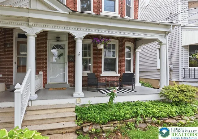 3rd image of 26 N 6Th St, Emmaus Boro, PA 18049 | MLS# 779235
