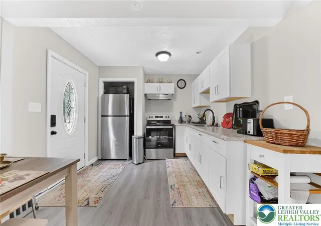Photo 5 of Single family home for sale at 2027 Skyview Ter, Tobyhanna, PA 18466 | MLS# 780424 | Listing updated on 2026-07-25