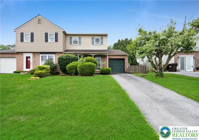 Homes for sale in Upper Milford Twp, PA | 4160 Salem Dr, Upper Milford Twp, PA 18049 | MLS# 780524