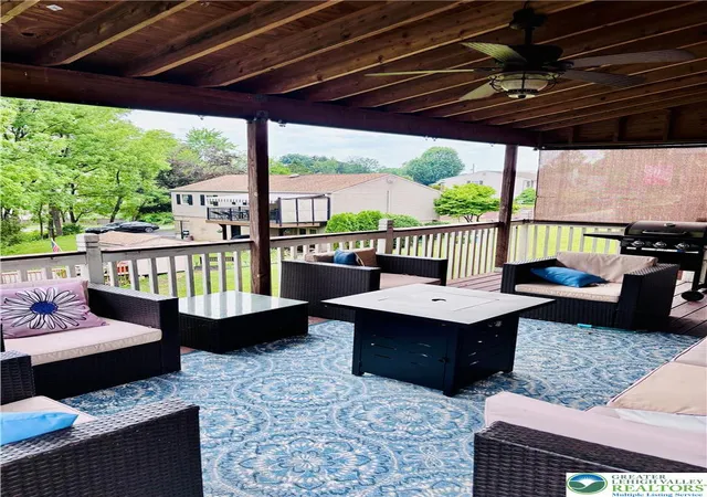 Photo 5 of Sale Pending at 907 Lenape Cir, Catasauqua, PA 18032 | MLS# 780540 | Listing updated on 2026-07-17