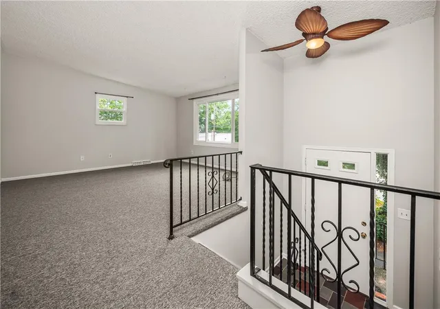2nd image of 707 W State St, Coopersburg, PA 18036 | MLS# 780500
