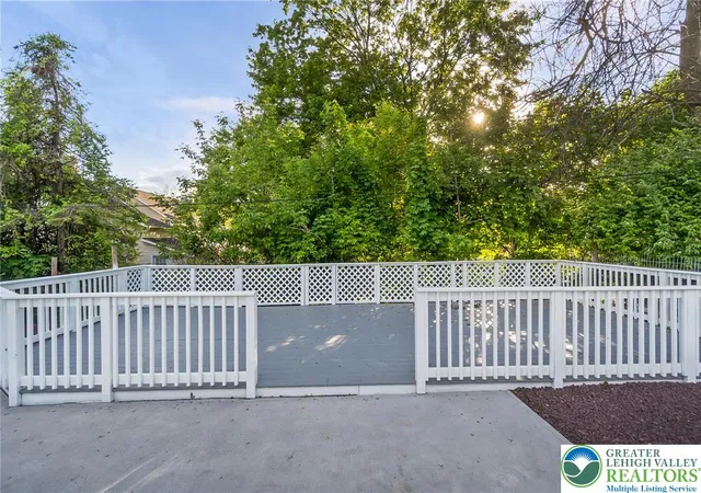 Homes for sale in Northampton Boro, PA | 137 17Th St W, Northampton Boro, PA 18067 | MLS# 780438