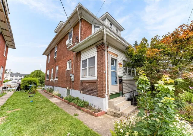Homes for sale in Fountain Hill Boro, PA | 603 N Clewell St, Fountain Hill Boro, PA 18015 | MLS# 780426