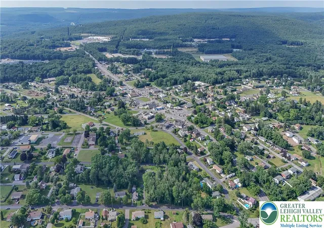 46th image of 7 Ryan Ave, Tamaqua, PA 18252 | MLS# 780535