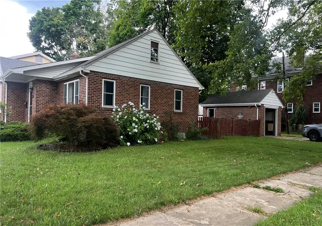 2nd image of 2420 Tilghman St #2426, Allentown, PA 18104 | MLS# 780585
