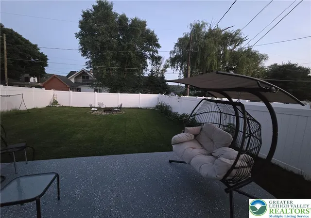 2nd image of 816 E Lexington St, Allentown, PA 18103 | MLS# 780581