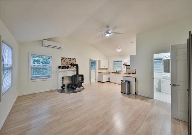 Photo 2 of Single family home for sale at 5599 Minks Pond Rd, Bushkill, PA 18324 | MLS# 780590 | Listing updated on 2026-08-04