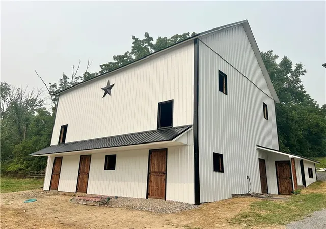 2nd image of 72 Allegheny Rd, Mount Bethel, PA 18343 | MLS# 780589