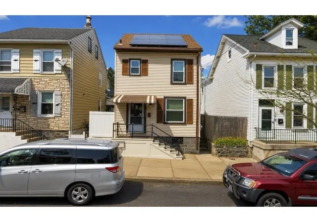 1st image of 1433 Ferry St, Easton, PA 18042 | MLS# 780372