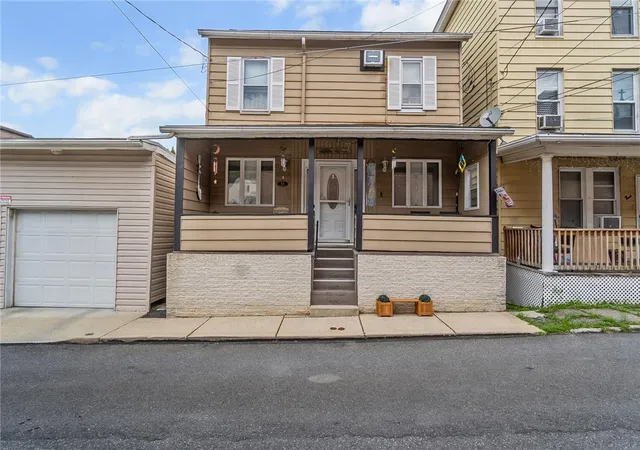 1st image of 11 W Kline Ave, Lansford, PA 18232 | MLS# 780610