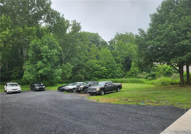 Listing Photo 4 - Condo for sale in building located at 361 Main St, Slatington, PA 18080