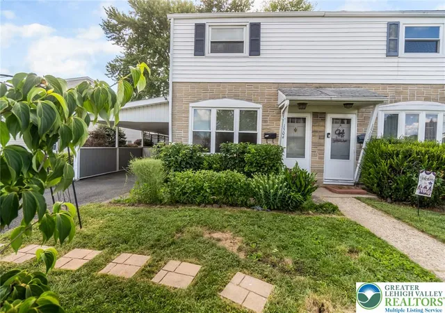 Homes for sale in Bethlehem City, PA | 1504 Valley Rd, Bethlehem City, PA 18018 | MLS# 780371